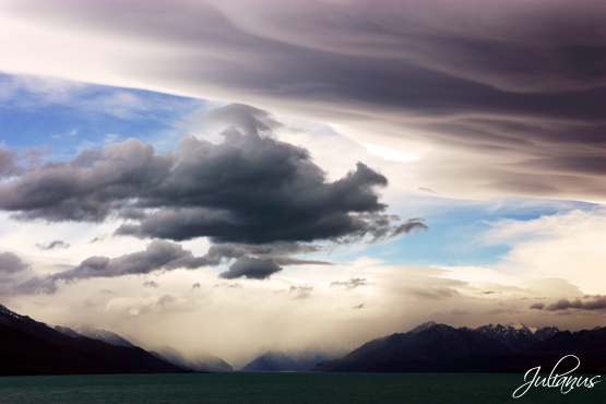 Threatening clouds